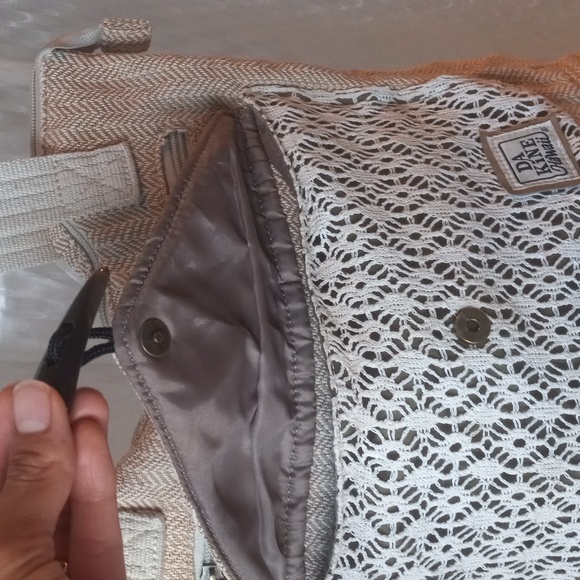 Dakine Hawaii Tote Bag - Picture 4 of 15